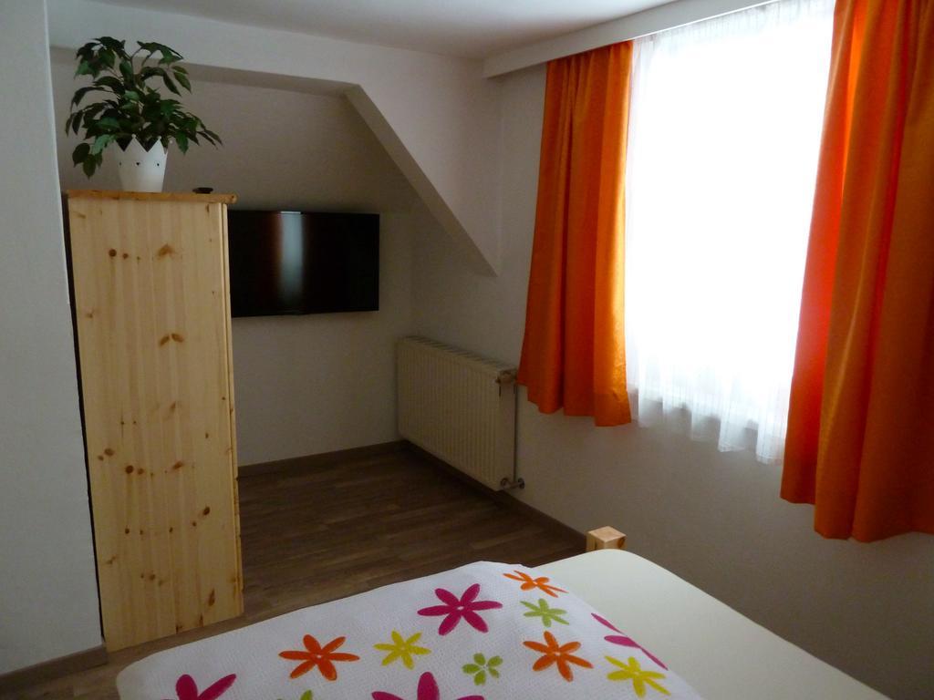 Haus Salzberg Daire Hallstatt Oda fotoğraf